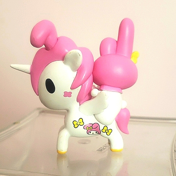 Tokidoki X Hello Kitty figurine - Picture 1 of 3